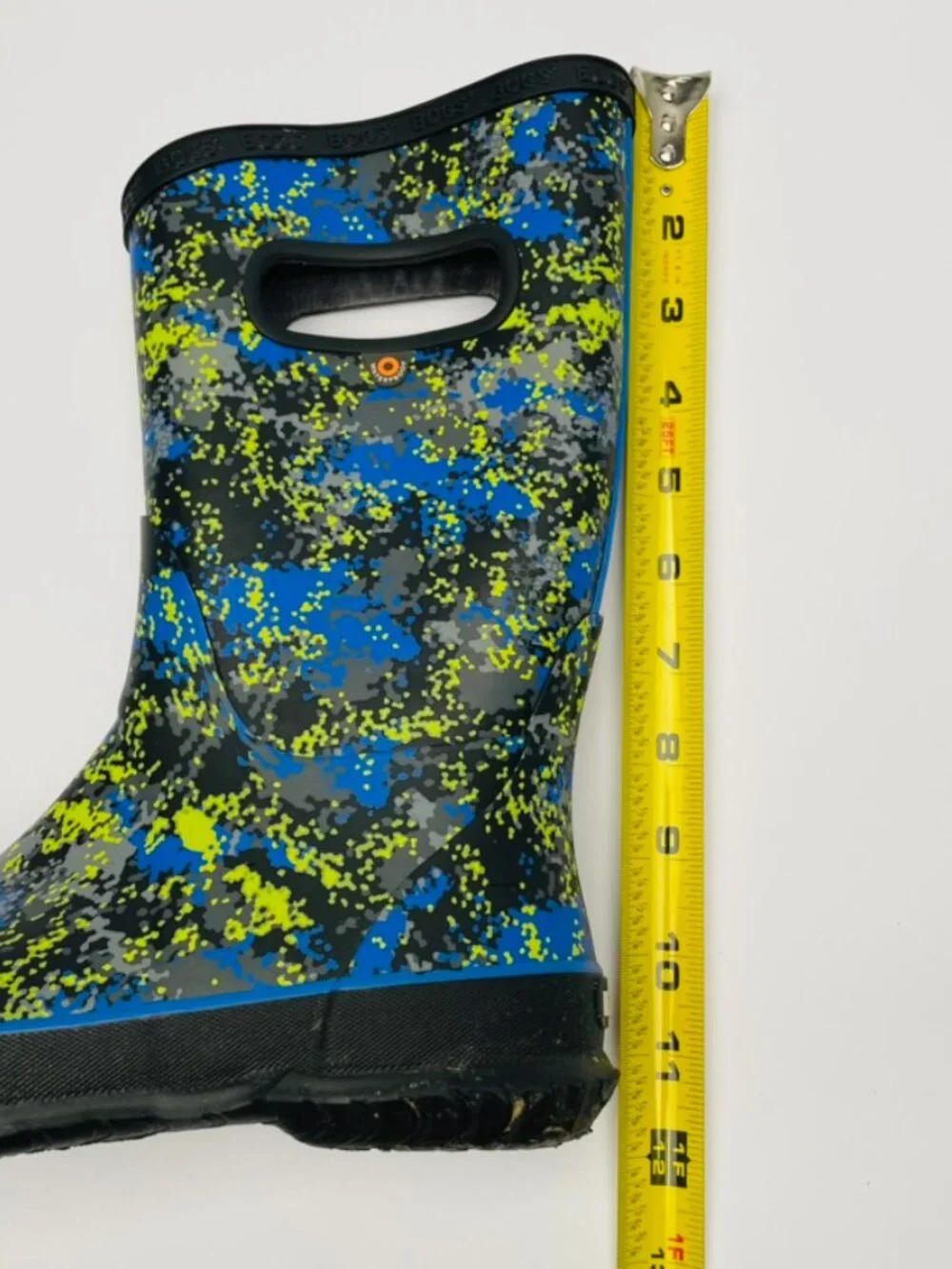 BOGS Classic Kids Rain Boot – Blue/Yellow Micro Camo (Youth Size 4 / EU 37)